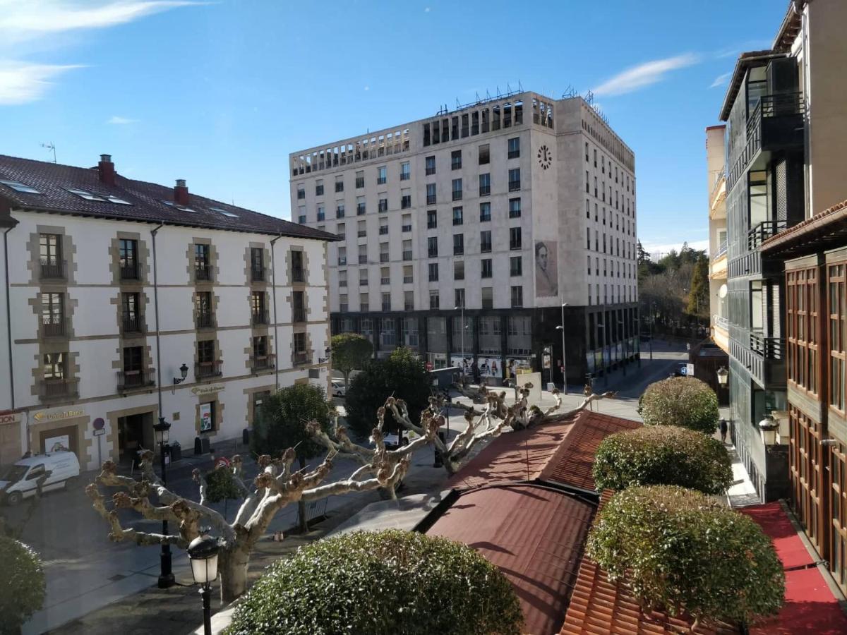 Alameda Centro Hotel Сория Екстериор снимка